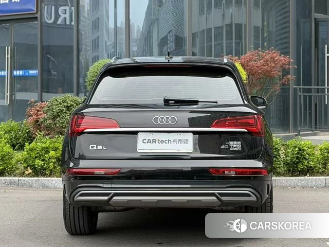 Audi Q5L id 4261234 из Китая 13