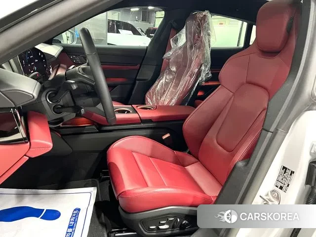 Porsche Taycan id 3550484 из Кореи 15