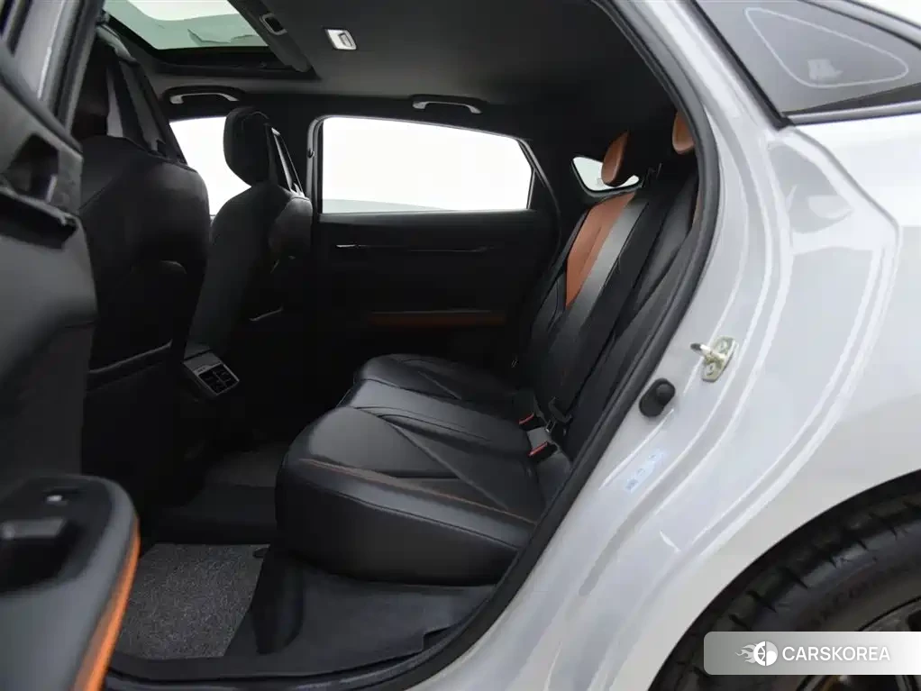 Chang'an Changan UNI-V Smart iDD id 4570306 из Китая 18