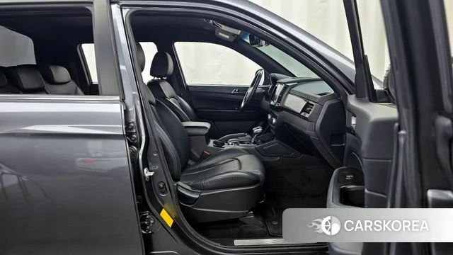 Ssangyong Rexton Sports id 3866930 из Кореи 18