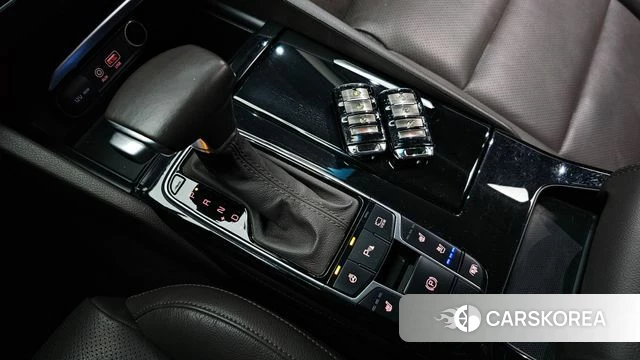 Kia Come New K7 id 3820851 из Кореи 18