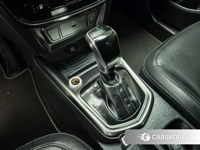 Ssangyong Berry New Tivoli id 3646522 из Кореи 17