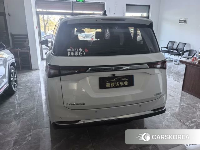 Wuling Automobile Wuling Jiachen id 4254115 из Китая 13
