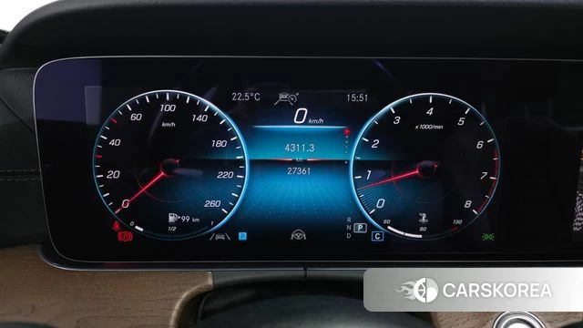 Mercedes-Benz E-Class W213 id 4793745 из Кореи 31