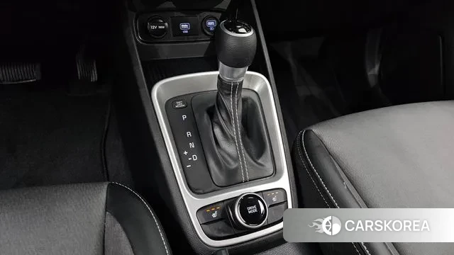 Hyundai Venue id 3777825 из Кореи 18