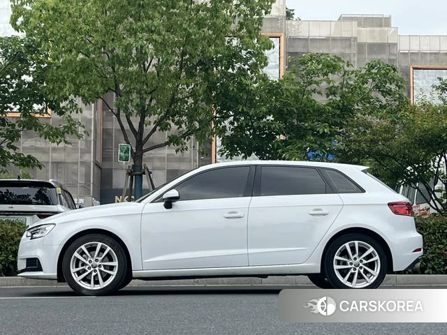 Audi A3 id 4236297 из Китая 18