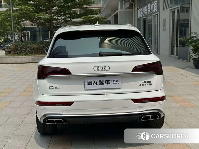 Audi Q5L id 4307757 из Китая 25