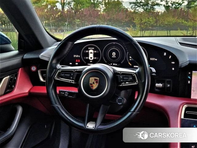 Porsche Taycan id 4293721 из Кореи 18