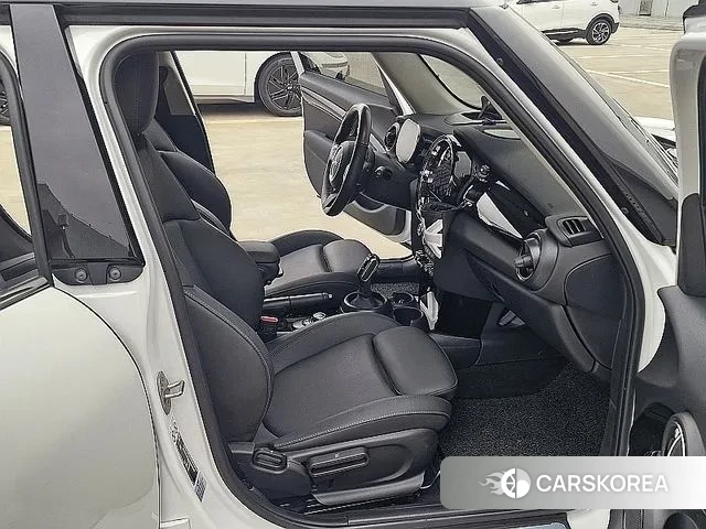 Mini Cooper id 3674842 из Кореи 18