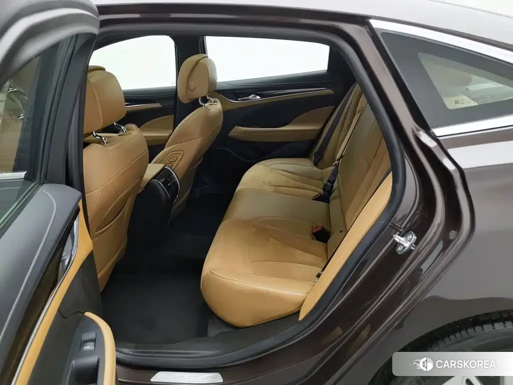 Buick Lacrosse id 4554151 из Китая 22