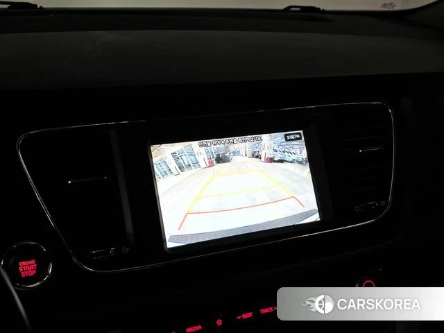Kia The New Carnival id 4511679 из Кореи 18