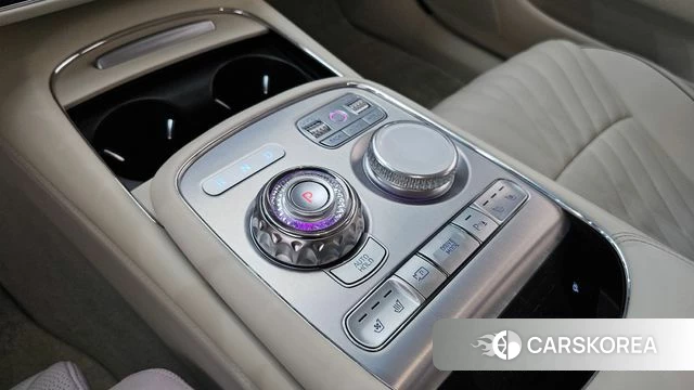 Genesis G90 (RS4) id 4720117 из Кореи 34