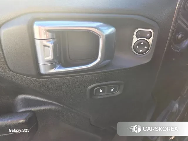 Jeep Wrangler (JL) id 3630404 из Кореи 18