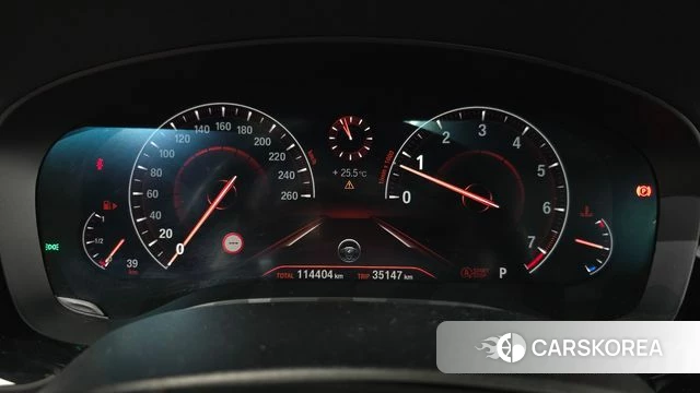 BMW 5 Series (G30) id 4459133 из Кореи 31