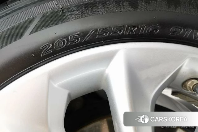 Toyota Corolla id 4301256 из Китая 22