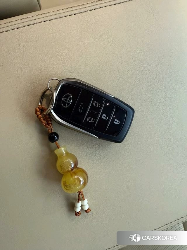 Toyota Elfa id 4239001 из Китая 18