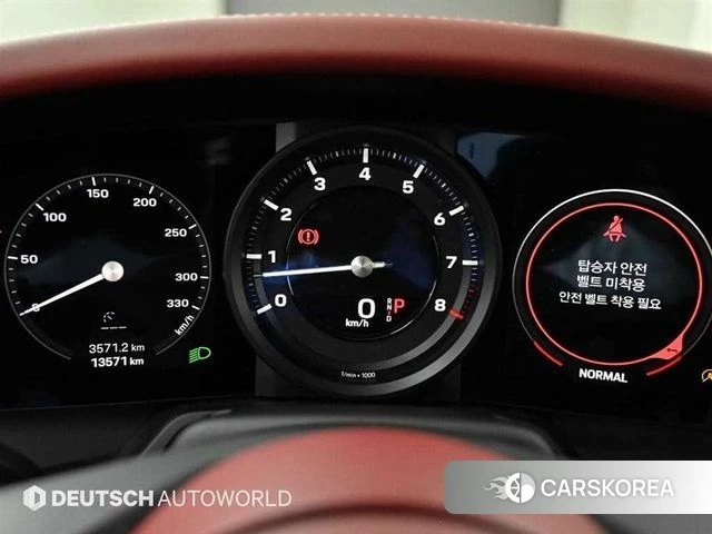 Porsche 911(992) id 4649896 из Кореи 18