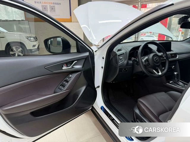 Mazda CX-4 id 4298395 из Китая 21