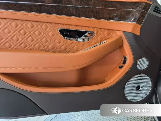 Bentley Continental GT 3rd Generation id 2600626 из Кореи 8