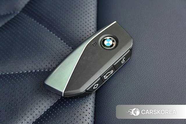 BMW X3 id 4260690 из Китая 18