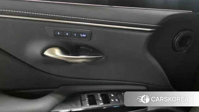 Lexus ES300h 7th generation id 3088250 из Кореи 14