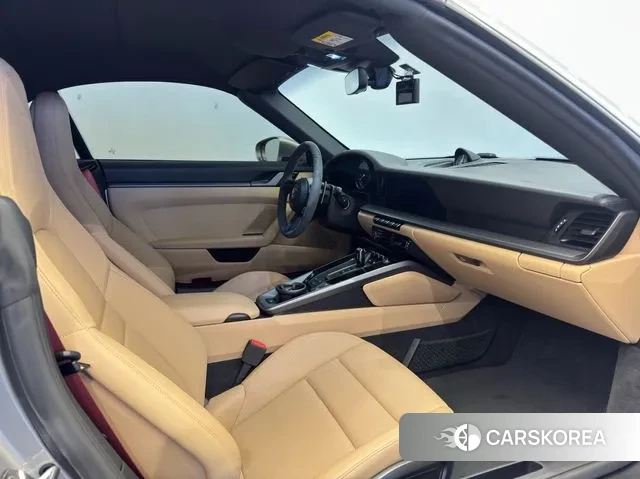 Porsche 911(992) id 3489171 из Кореи 18