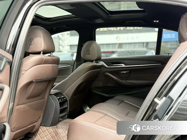 BMW 5 series id 4264891 из Китая 14