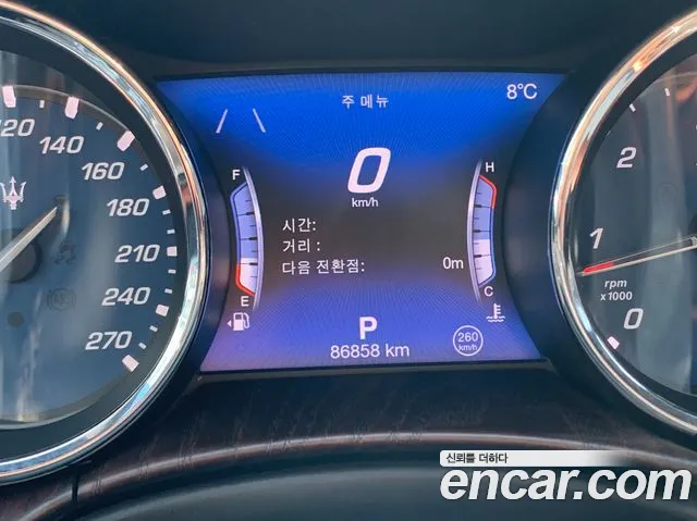 Maserati Quattroporte id 2550410 из Кореи 18