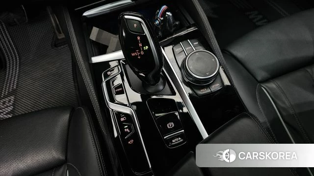 BMW 5 Series (G30) id 4586256 из Кореи 33