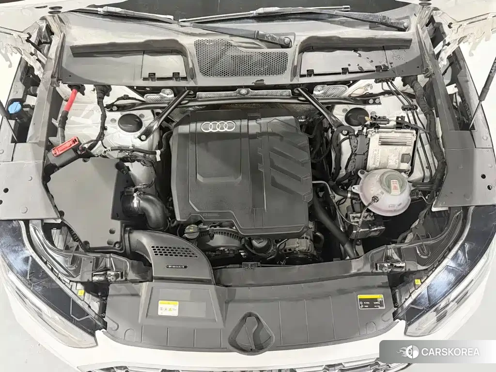 Audi Q5L id 4680516 из Китая 9