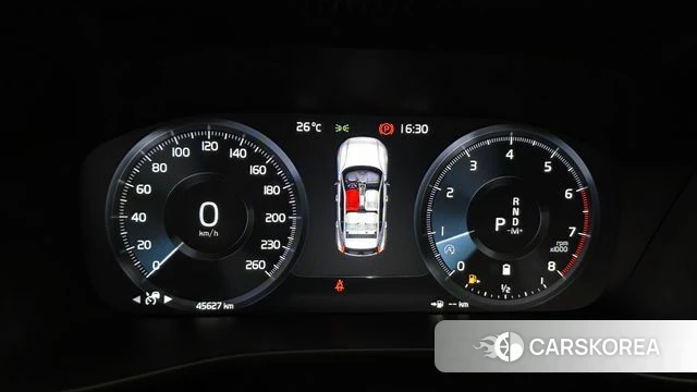 Volvo XC40 id 4580936 из Кореи 31