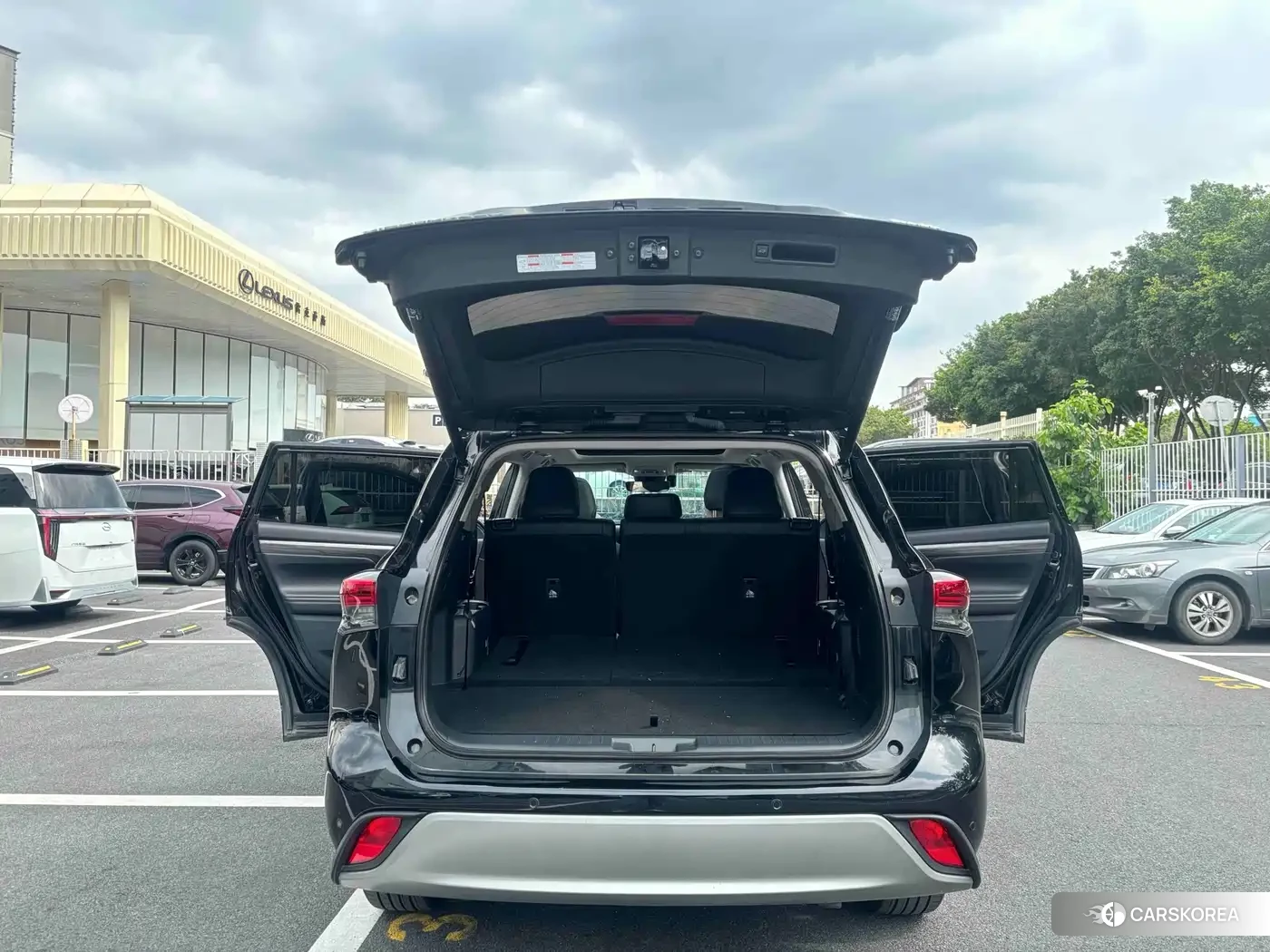 Toyota Highlander id 4600568 из Китая 16
