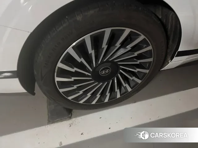 Hyundai Grandeur Hybrid (GN7) id 3383334 из Кореи 14