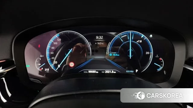 BMW 5 Series (G30) id 3396675 из Кореи 18