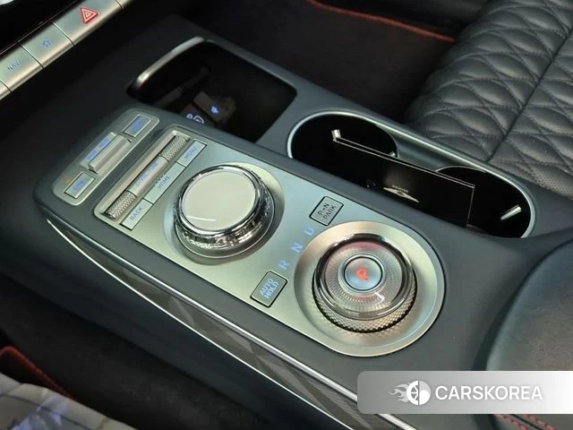Genesis GV70 id 4367656 из Кореи 16