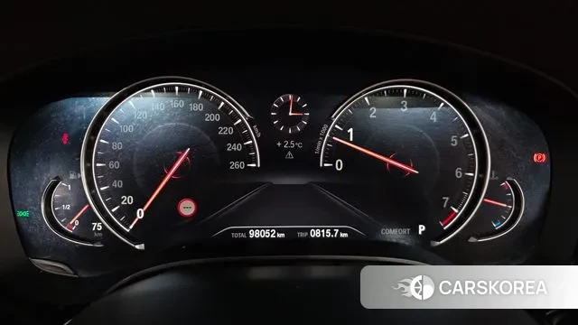 BMW 5 Series (G30) id 3672672 из Кореи 18