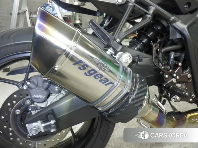 Honda CB650R id 3950057 из Японии 32