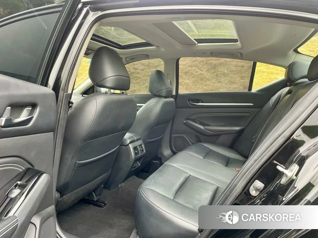 Nissan Teana id 4393319 из Китая 8