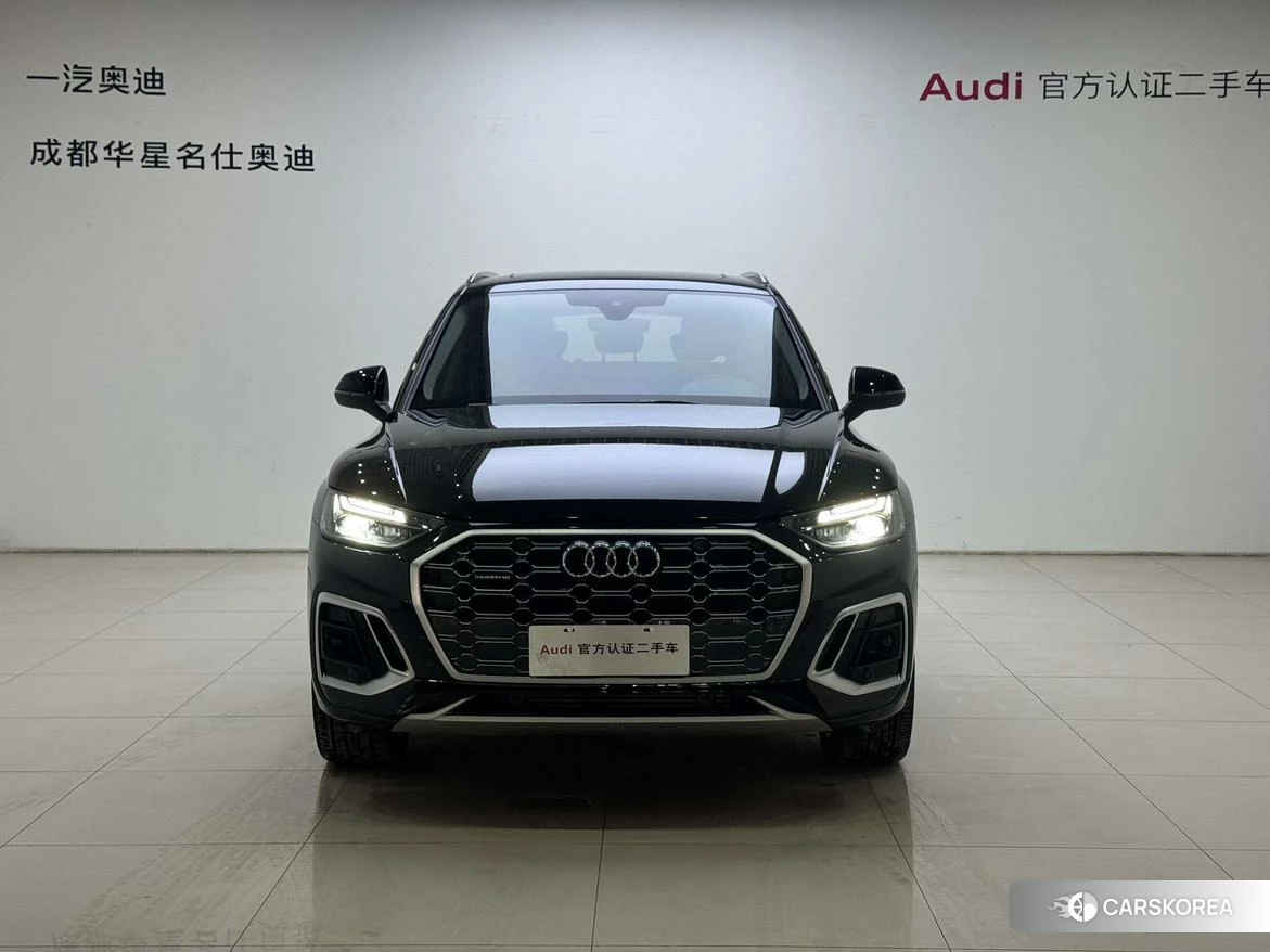 Audi Q5L id 4479423 из Китая 14