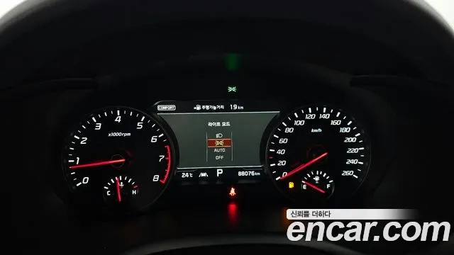 Kia Stinger id 2864956 из Кореи 18