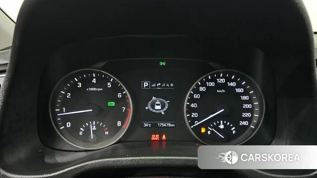 Hyundai Avante AD id 4658334 из Кореи 18