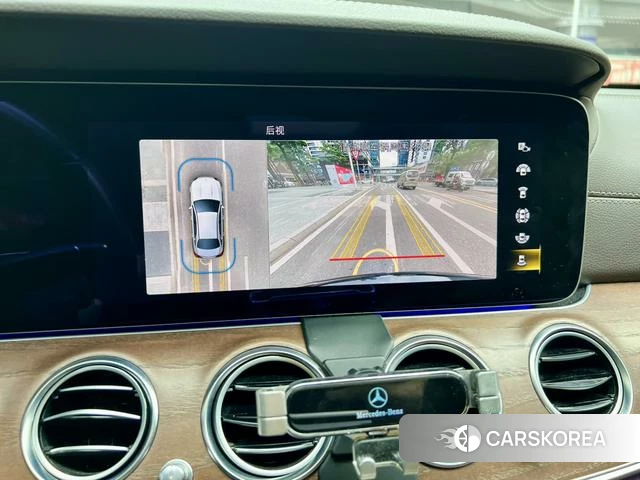 Mercedes-Benz E-class id 4222395 из Китая 22
