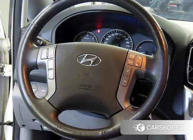 Hyundai The New Grand Starex id 3484876 из Кореи 17