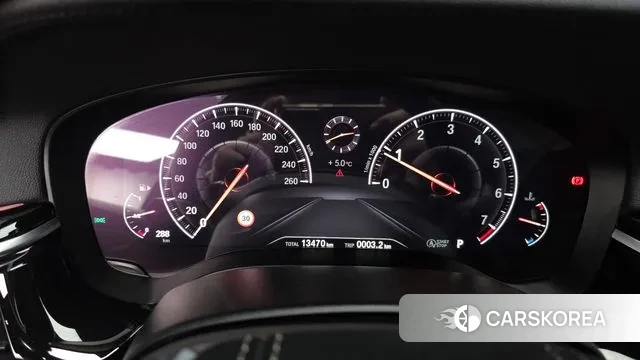 BMW 5 Series (G30) id 3479844 из Кореи 18