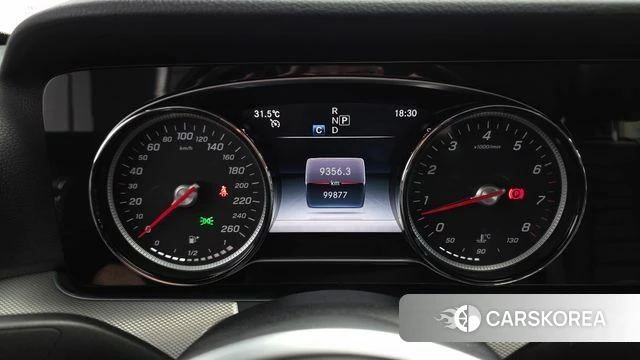 Mercedes-Benz E-Class W213 id 4642894 из Кореи 28