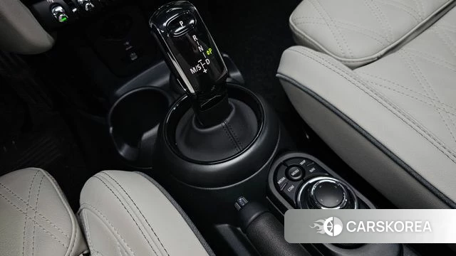 Mini Cooper S id 4243610 из Кореи 32
