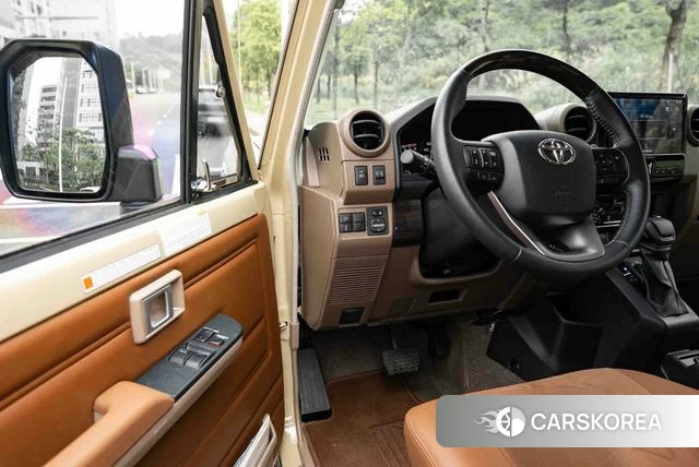 Toyota Land Cruiser 70 Series id 4276894 из Китая 13