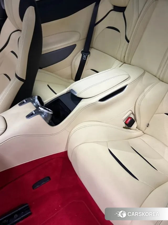 Ferrari GTC4 Russo id 3215372 из Кореи 8