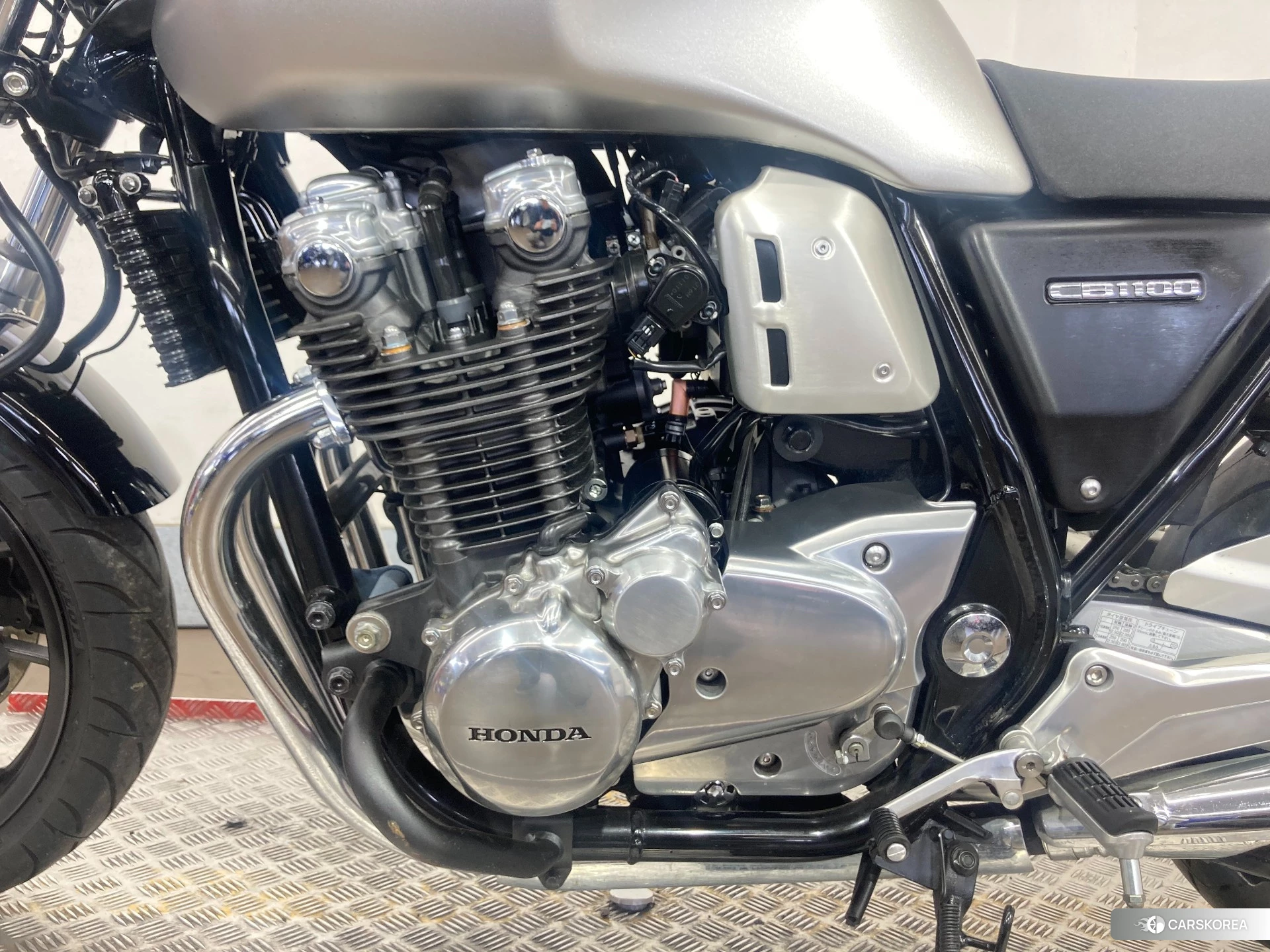 Honda CB1100RS id 4184883 из Японии 29