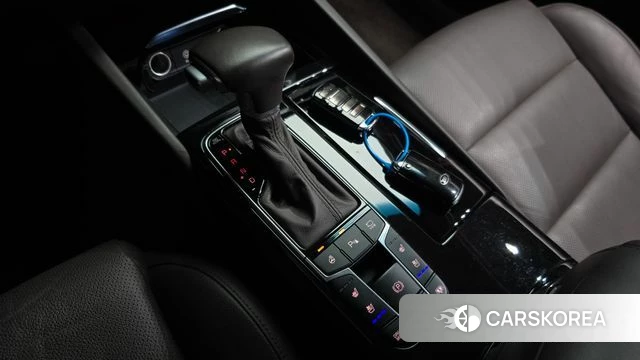 Kia All New K7 Hybrid id 4294959 из Кореи 32